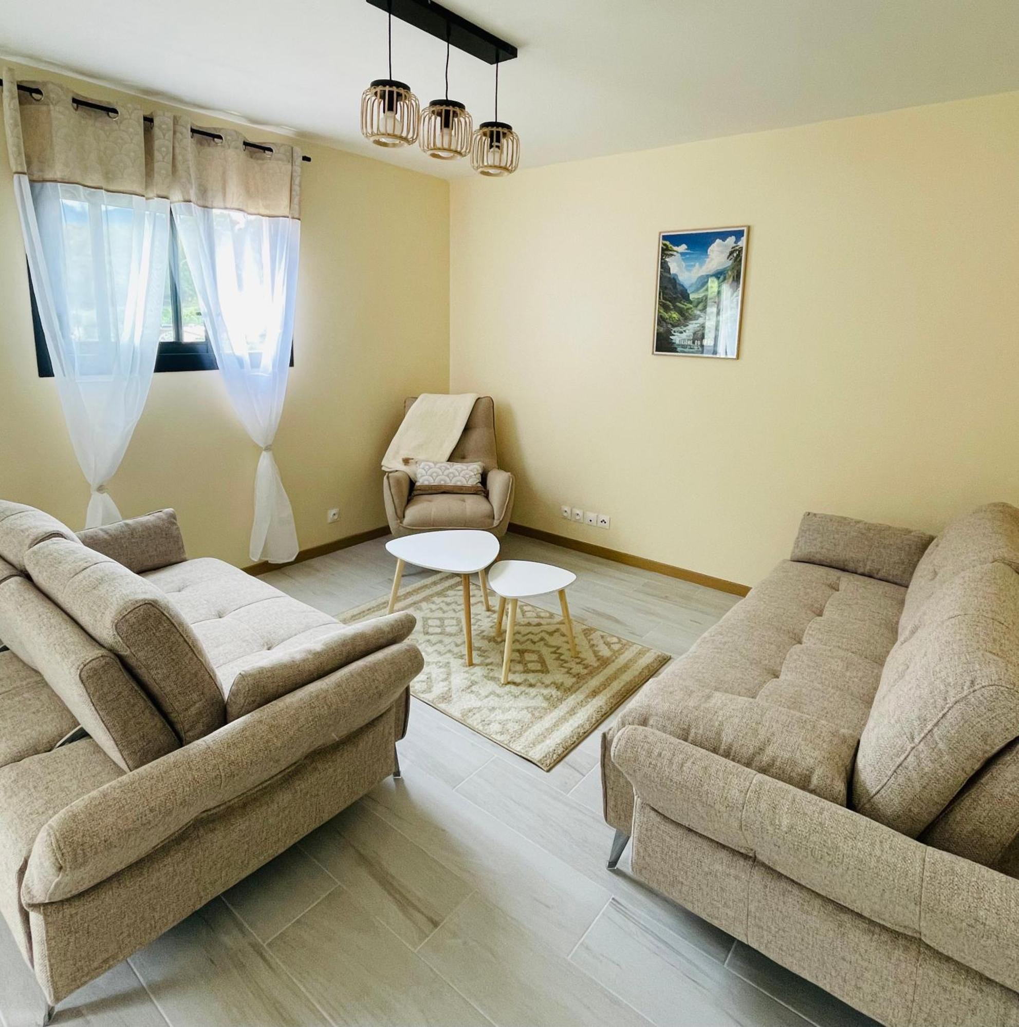 Au Sommet Des Salazes Hotell Salazie Exteriör bild